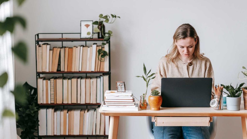 The Distinctive Edge: Infinity Business Solutions' Superior Approach to Virtual Assistant Services